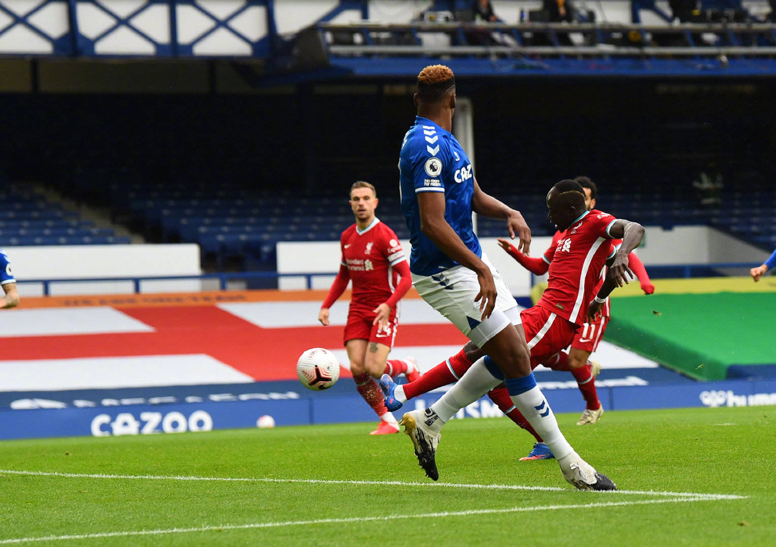 突击检查！球员们能不能接上助威口号呢？.